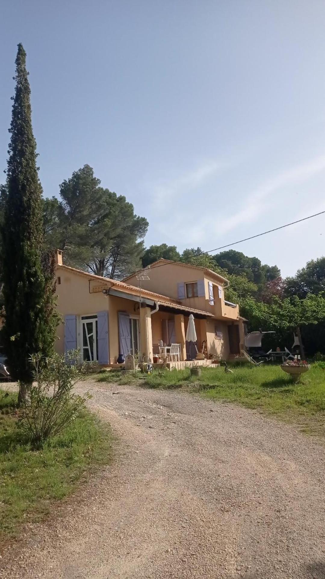 Bed and Breakfast Les Cigales à Villelaure Extérieur photo